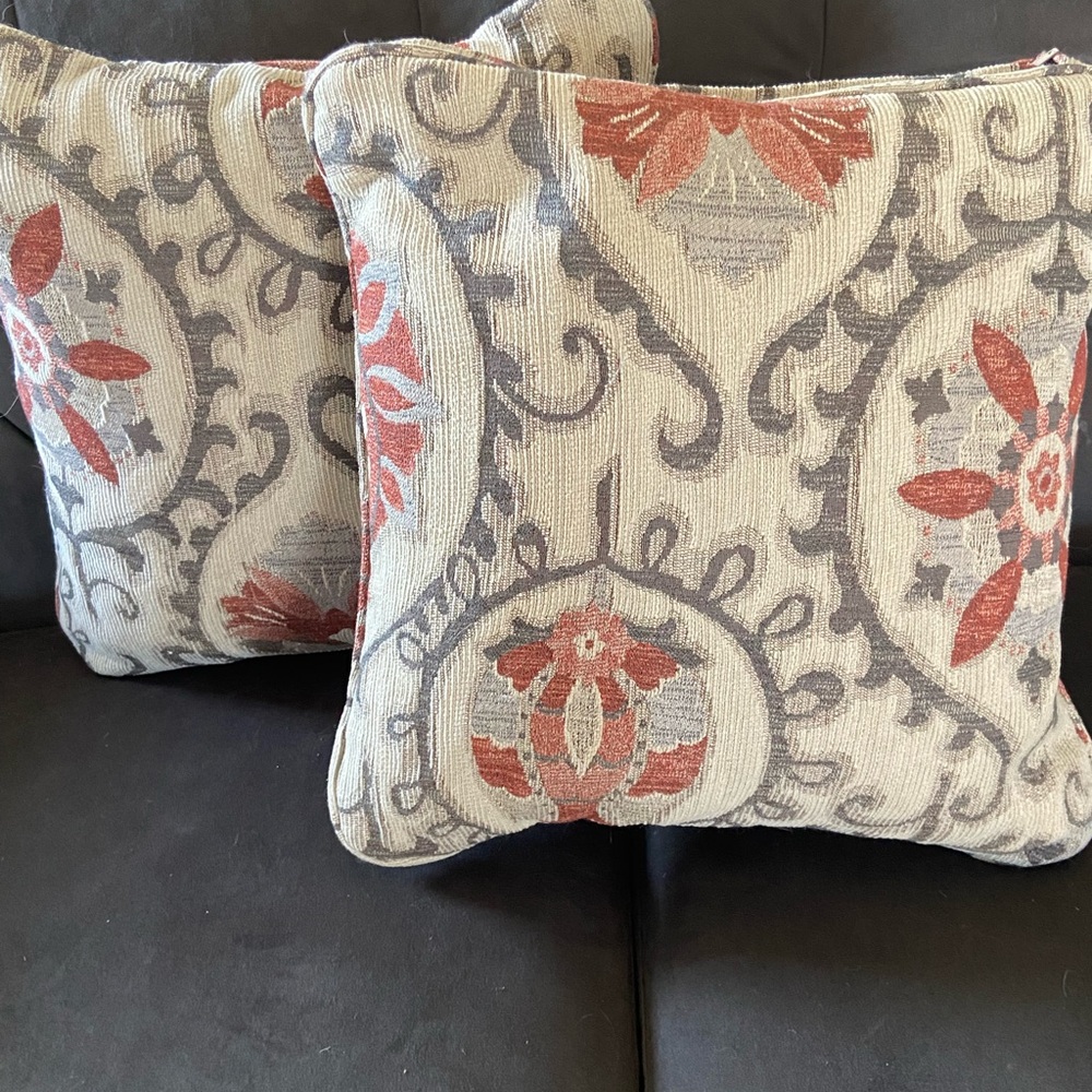Accent pillow, EUC,17” square, gray. and pink